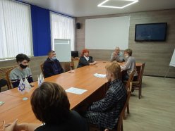 Встреча администрации ГАПОУ ТИК и и. о. директора по персоналу ПАО "ТЗА" Пресняковой Е. А. со студентами 4 курса