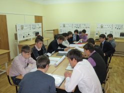 Сдача экзаменов группы элетромонтеры